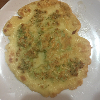 Not as pretty cooked with the stems trimmed off, but somehow a bit ore fragrant.